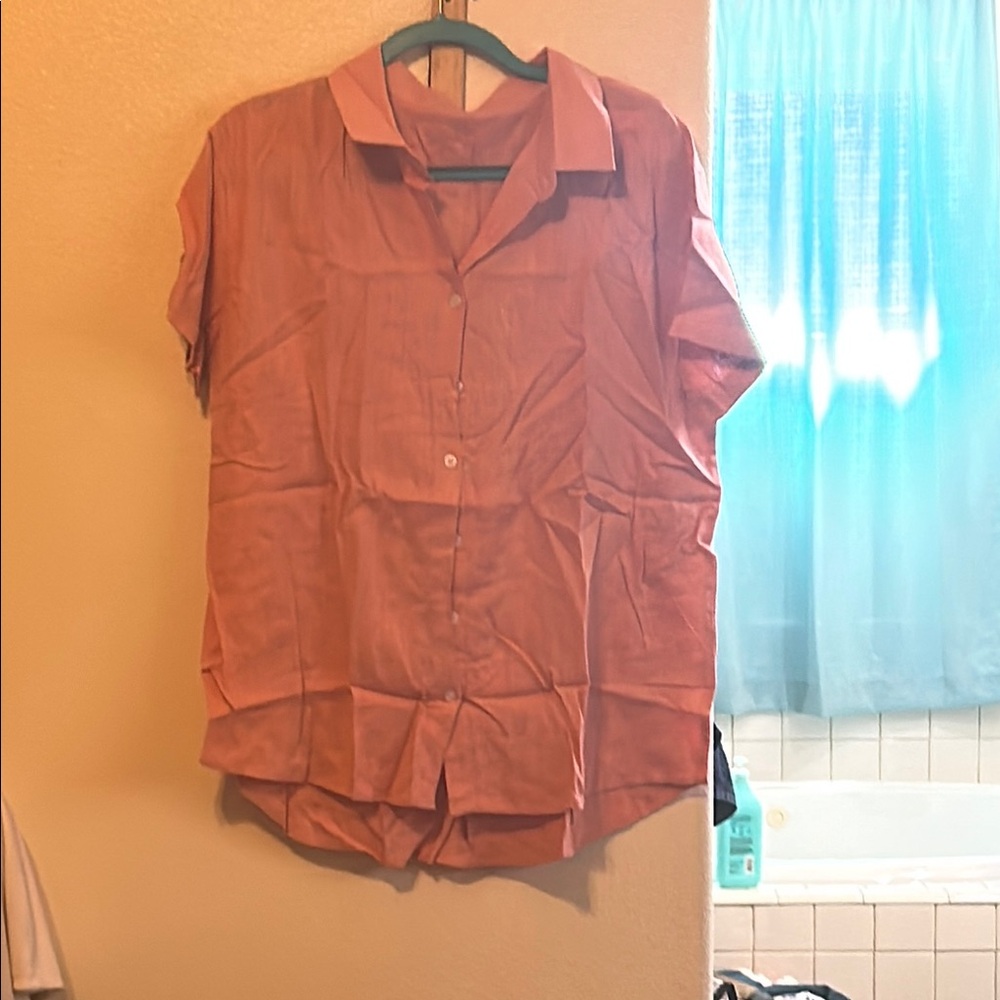 Women's Rust Button-Up Shirt
